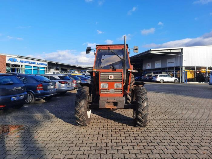 Fiat 55-66 DT - Tractor: foto 1 Fiat 55-66 DT - Tractor: foto 1