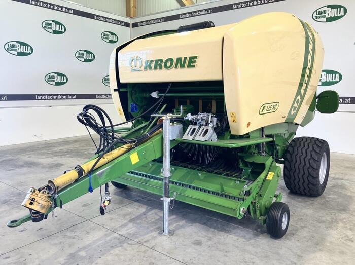 Krone Comprima F 125 XC - Rotoempacadora: foto 1 Krone Comprima F 125 XC - Rotoempacadora: foto 1