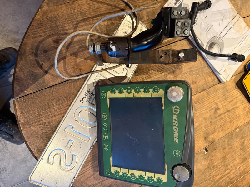 Krone Swadro 1400 Plus 4 rotorhark Zwiller - Henificadora: foto 3 Krone Swadro 1400 Plus 4 rotorhark Zwiller - Henificadora: foto 3