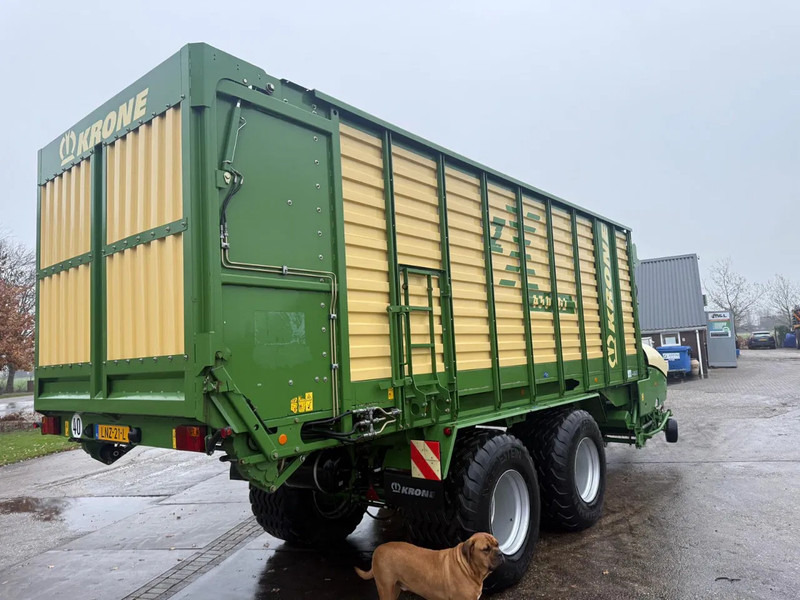 Krone ZX 450 GL Ladewagen 1996 vrachten! Opraapwagen - Remolque autocargador: foto 5 Krone ZX 450 GL Ladewagen 1996 vrachten! Opraapwagen - Remolque autocargador: foto 5