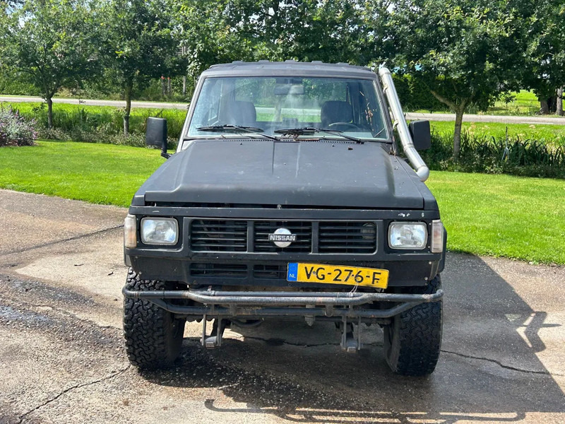 Nissan Patrol Patrol R 2.8 Turbo Diesel GRIJS KENTEKEN YOUNG TIMER - Coche: foto 2 Nissan Patrol Patrol R 2.8 Turbo Diesel GRIJS KENTEKEN YOUNG TIMER - Coche: foto 2