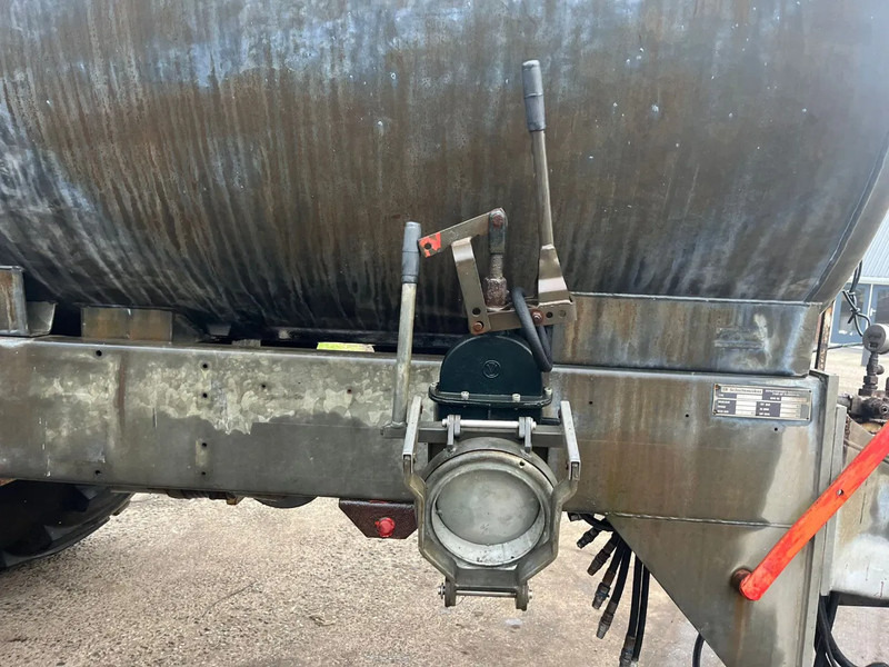 Cuba de purín Schuitemaker Robusta 7800 7.8 m3 Bemester tank Giertank: foto 12