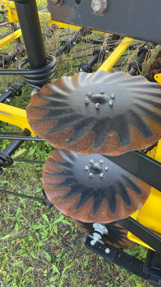 Bednar Striegel PRO PN 9000 - Grada de púas: foto 4 Bednar Striegel PRO PN 9000 - Grada de púas: foto 4