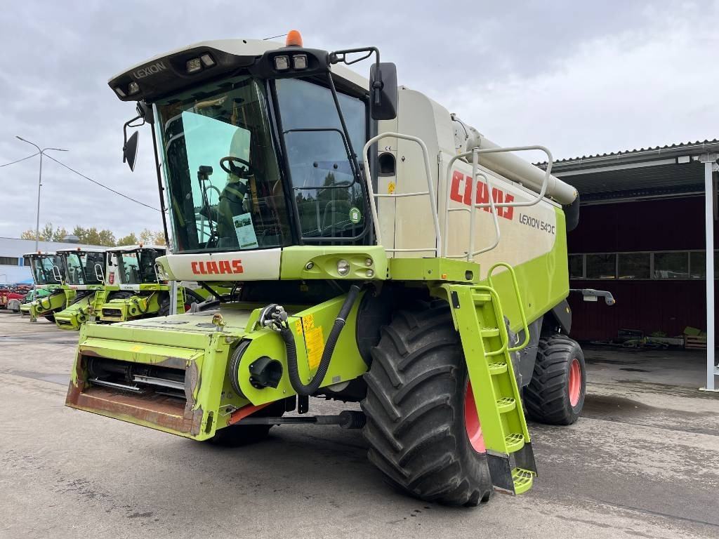 Claas Lexion 540 C - Cosechadora de granos: foto 3 Claas Lexion 540 C - Cosechadora de granos: foto 3