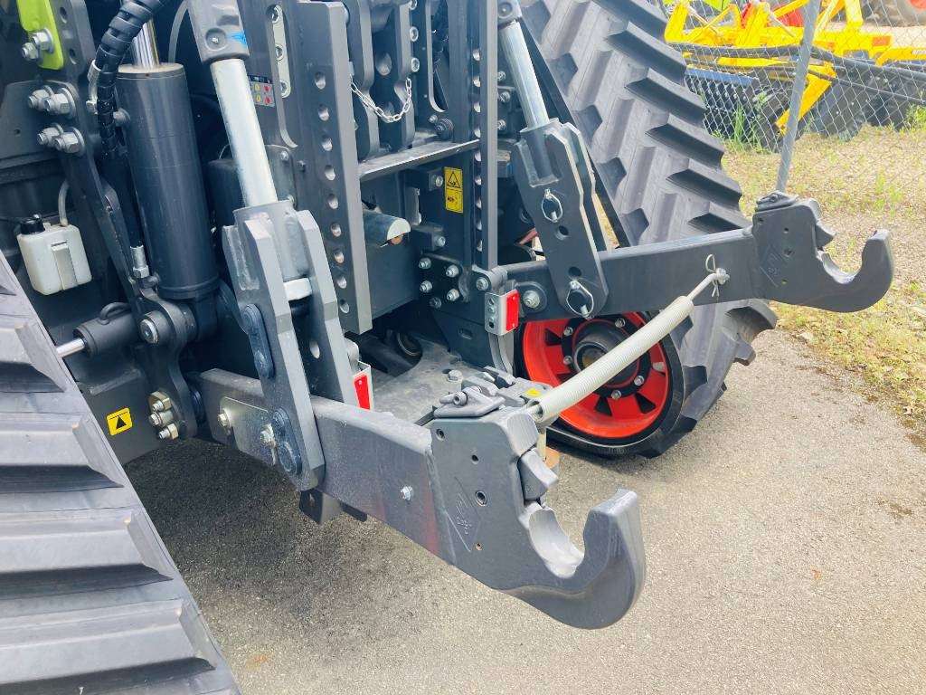 Tractor Claas XERION 5000 TRAC TS: foto 9