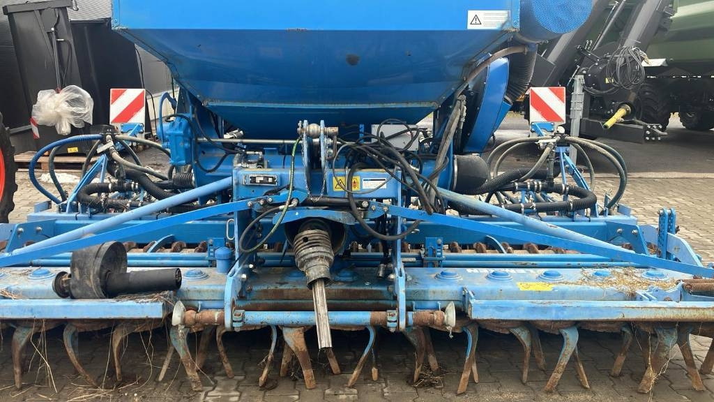Lemken Solitair 8/400-DS 150 + Zirkon 12/400 - Sembradora: foto 2 Lemken Solitair 8/400-DS 150 + Zirkon 12/400 - Sembradora: foto 2