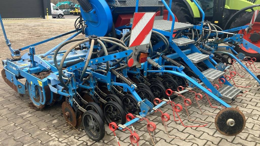 Lemken Solitair 8/400-DS 150 + Zirkon 12/400 - Sembradora: foto 5 Lemken Solitair 8/400-DS 150 + Zirkon 12/400 - Sembradora: foto 5