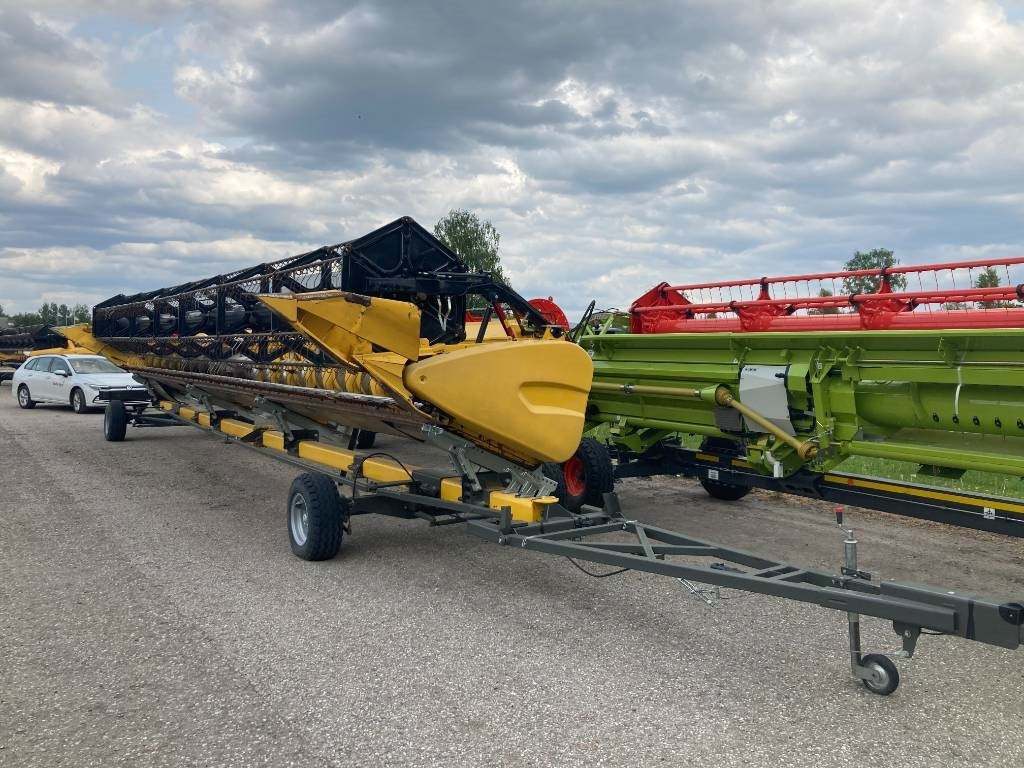 New Holland Varifeed 41V - Accesorios para cosechadoras: foto 5 New Holland Varifeed 41V - Accesorios para cosechadoras: foto 5