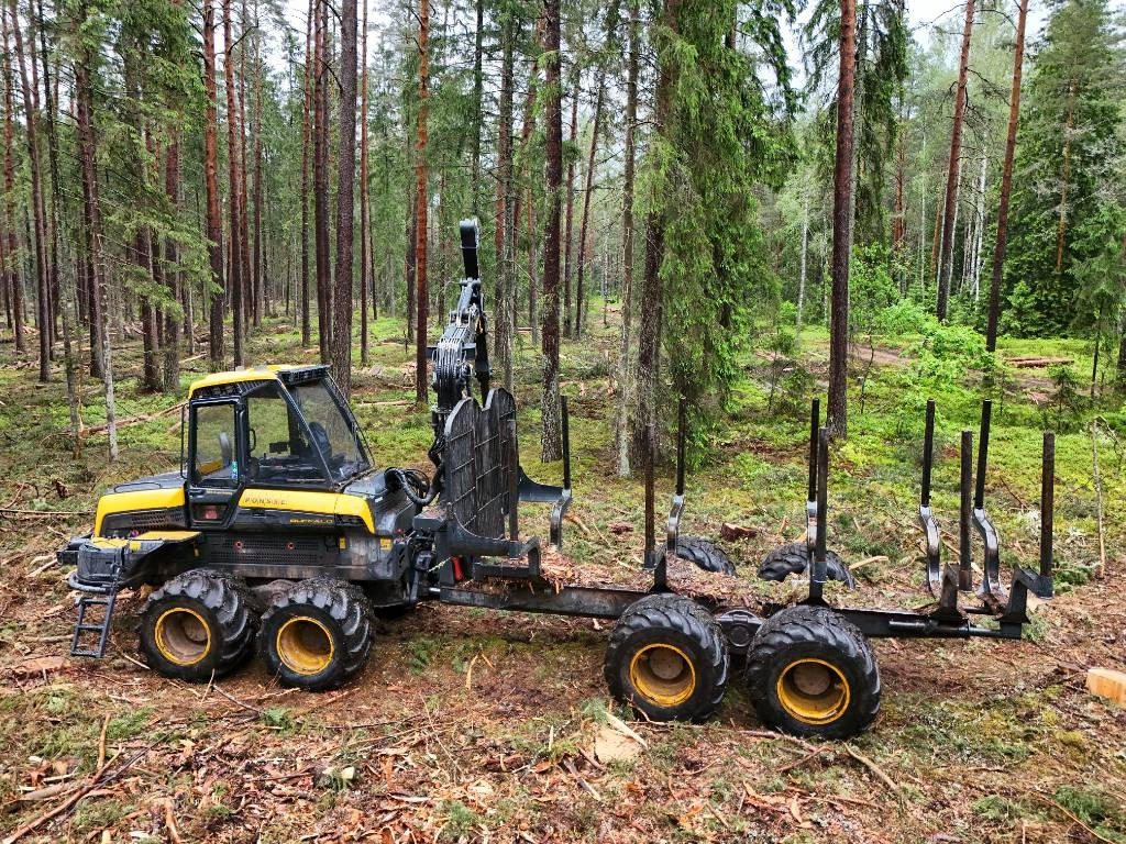 Ponsse Buffalo 8W - Autocargador: foto 1 Ponsse Buffalo 8W - Autocargador: foto 1