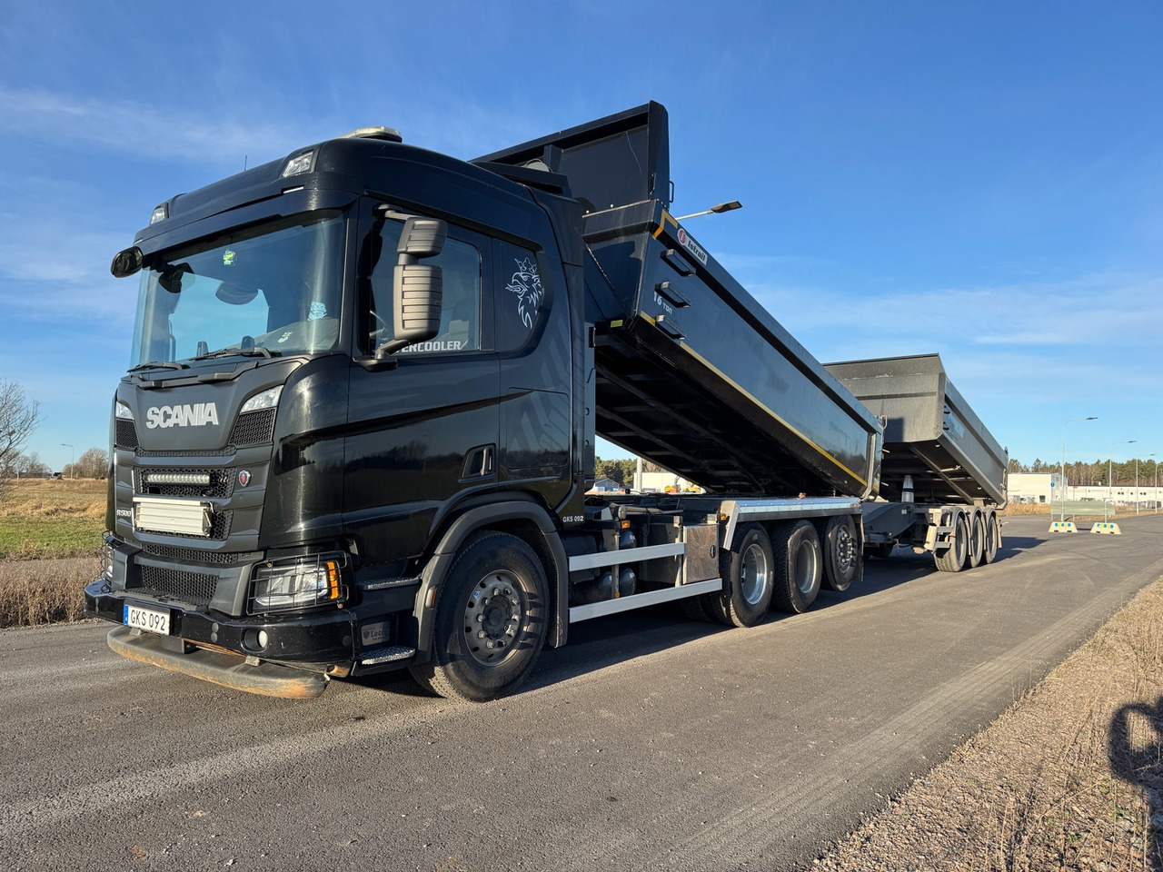 Camión volquete Tippekipage Scania R500 8X4 NB -2018 | Hakarpskärran -2018 | Istrail: foto 1