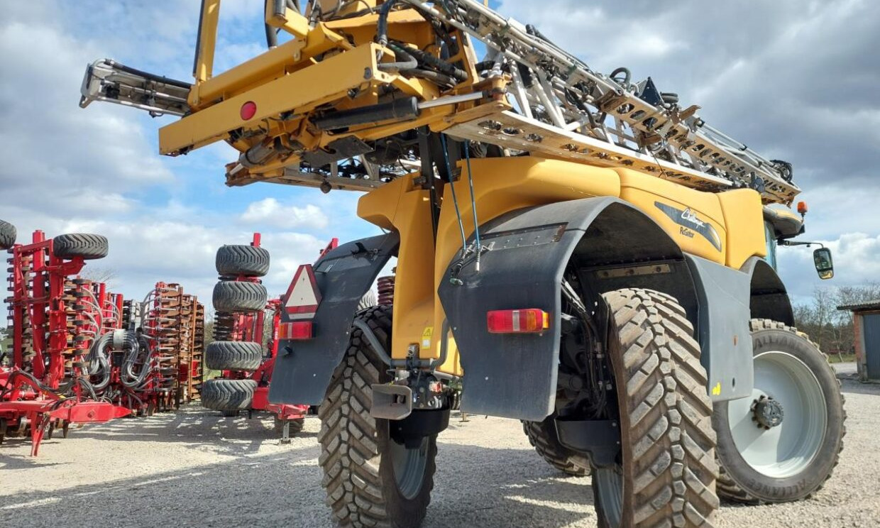 Challenger Rogator 655 B med GPS - Pulverizador autopropulsado: foto 5 Challenger Rogator 655 B med GPS - Pulverizador autopropulsado: foto 5