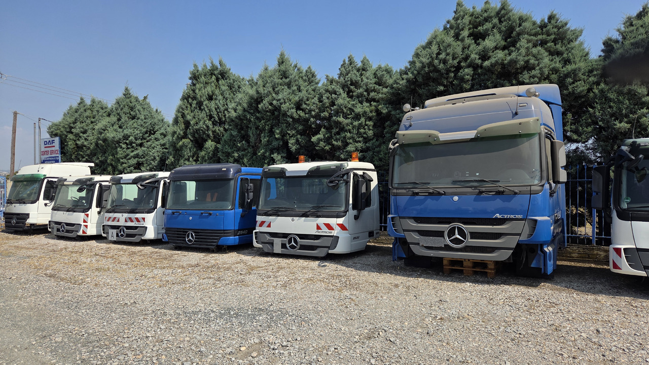 MERCEDES-BENZ ACTROS MP1-MP2-MP3 - Cabina: foto 1 MERCEDES-BENZ ACTROS MP1-MP2-MP3 - Cabina: foto 1