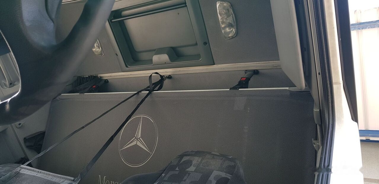 Mercedes-Benz ACTROS MP2 - Cabina para Camión: foto 3 Mercedes-Benz ACTROS MP2 - Cabina para Camión: foto 3
