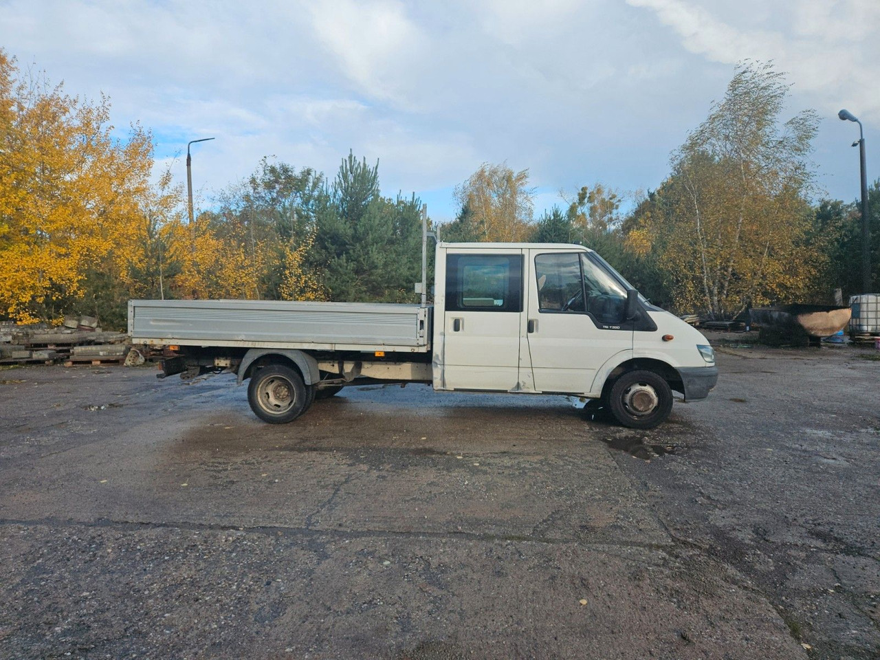 Ford Transit DOKA Pritsche Zwillingsbereifung - Furgoneta caja abierta, Furgoneta combi: foto 4 Ford Transit DOKA Pritsche Zwillingsbereifung - Furgoneta caja abierta, Furgoneta combi: foto 4