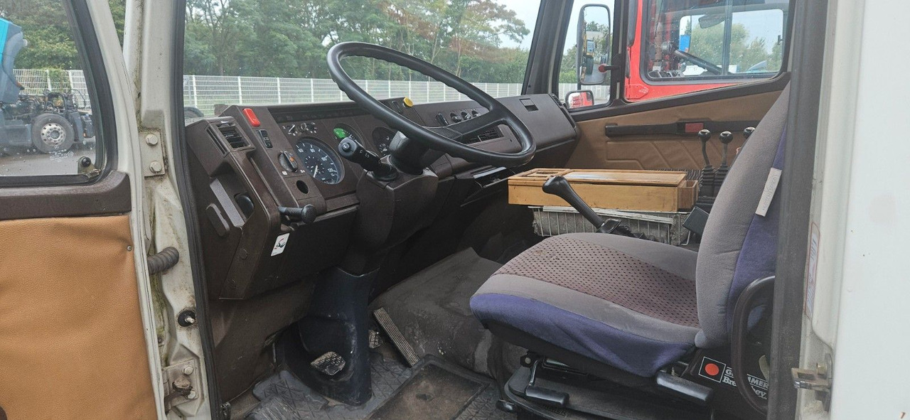 Mercedes-Benz 814 K Absetzkipper - Furgoneta basculante: foto 5 Mercedes-Benz 814 K Absetzkipper - Furgoneta basculante: foto 5