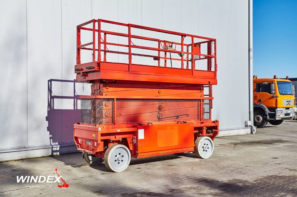 JLG LIFTLUX 180-12 - Plataforma de tijeras: foto 3 JLG LIFTLUX 180-12 - Plataforma de tijeras: foto 3