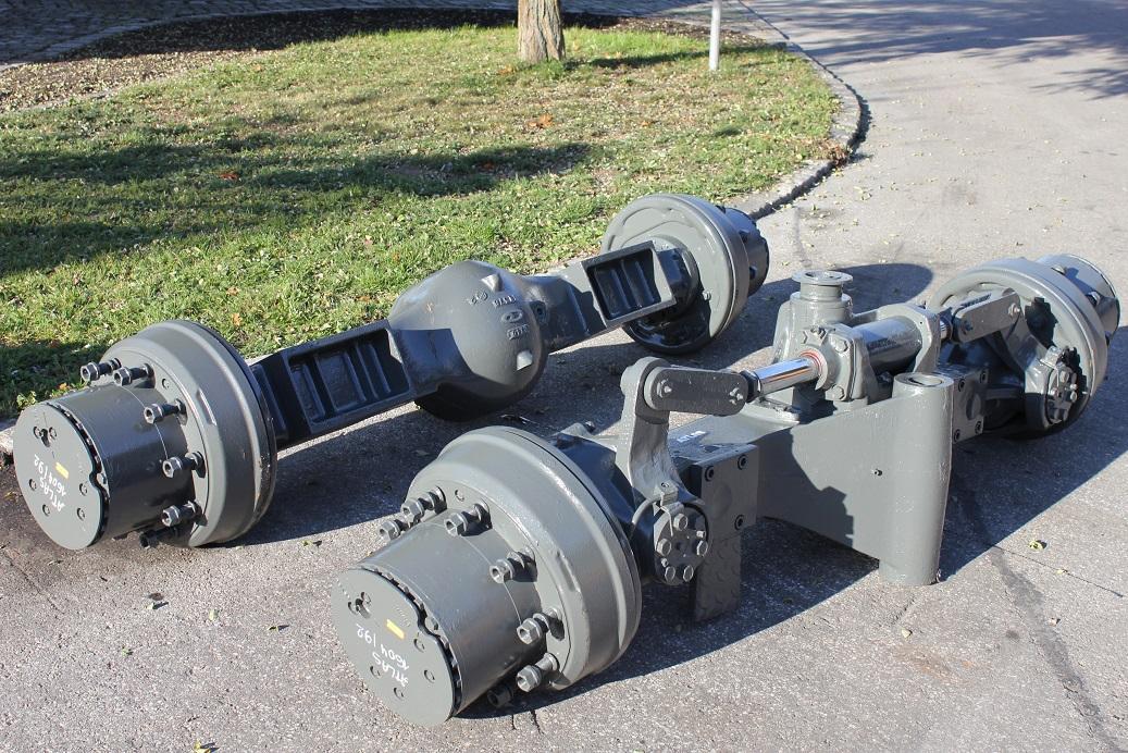 Atlas 1604 K - Eje y piezas para Maquinaria de construcción: foto 1 Atlas 1604 K - Eje y piezas para Maquinaria de construcción: foto 1