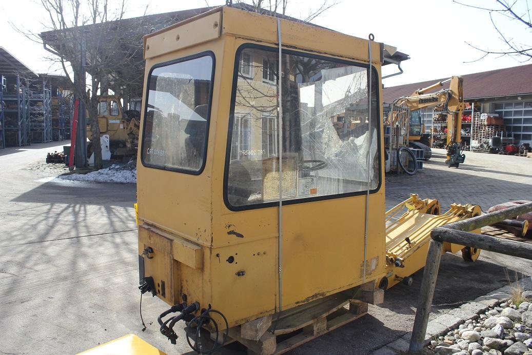 Caterpillar 206 BFT - Cabina para Maquinaria de construcción: foto 5 Caterpillar 206 BFT - Cabina para Maquinaria de construcción: foto 5