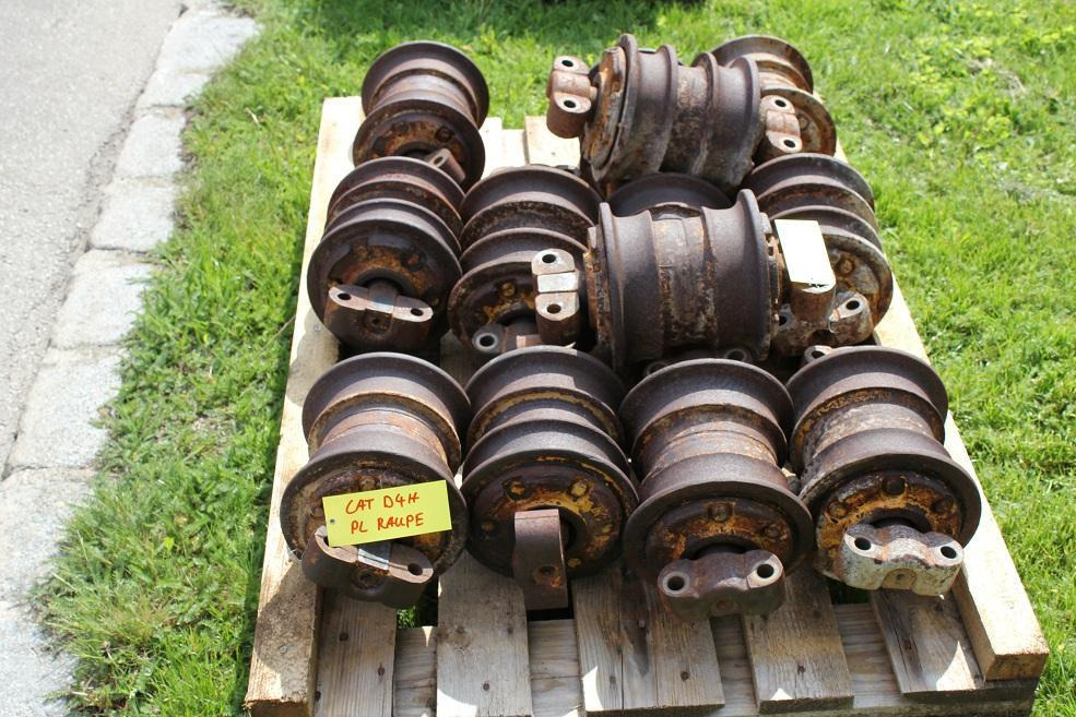 Caterpillar D 4-H - Oruga - Rodillos para Maquinaria de construcción: foto 2 Caterpillar D 4-H - Oruga - Rodillos para Maquinaria de construcción: foto 2