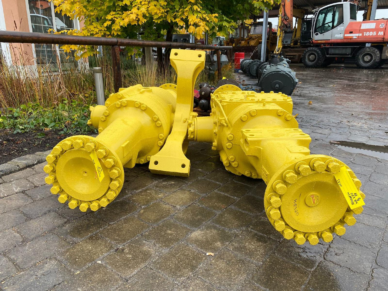 Komatsu KWA 015 aus WA 380 - Eje y piezas para Maquinaria de construcción: foto 3 Komatsu KWA 015 aus WA 380 - Eje y piezas para Maquinaria de construcción: foto 3