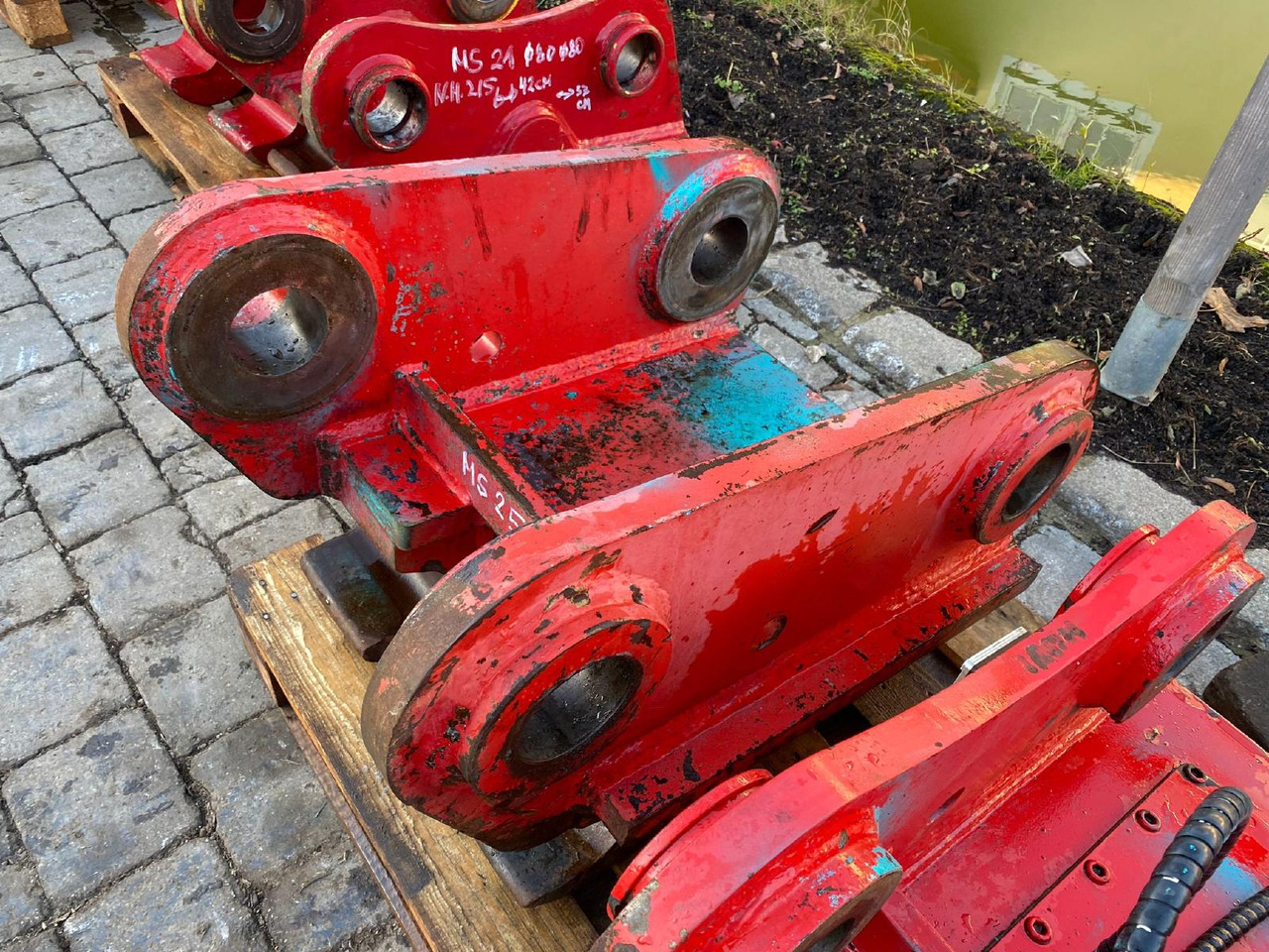 Lehnhoff MS 25 New Holland 215 - Acoplamiento rápido: foto 2 Lehnhoff MS 25 New Holland 215 - Acoplamiento rápido: foto 2