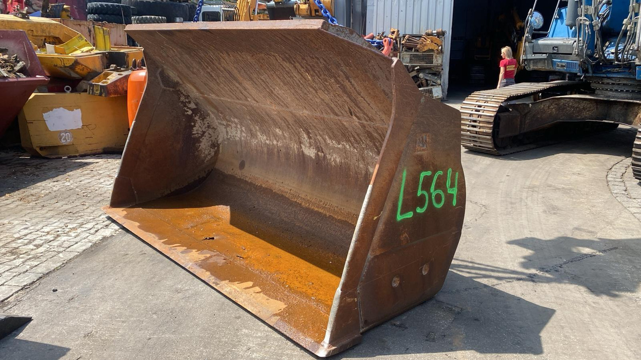 Liebherr L 564 - Cazo cargador: foto 1 Liebherr L 564 - Cazo cargador: foto 1