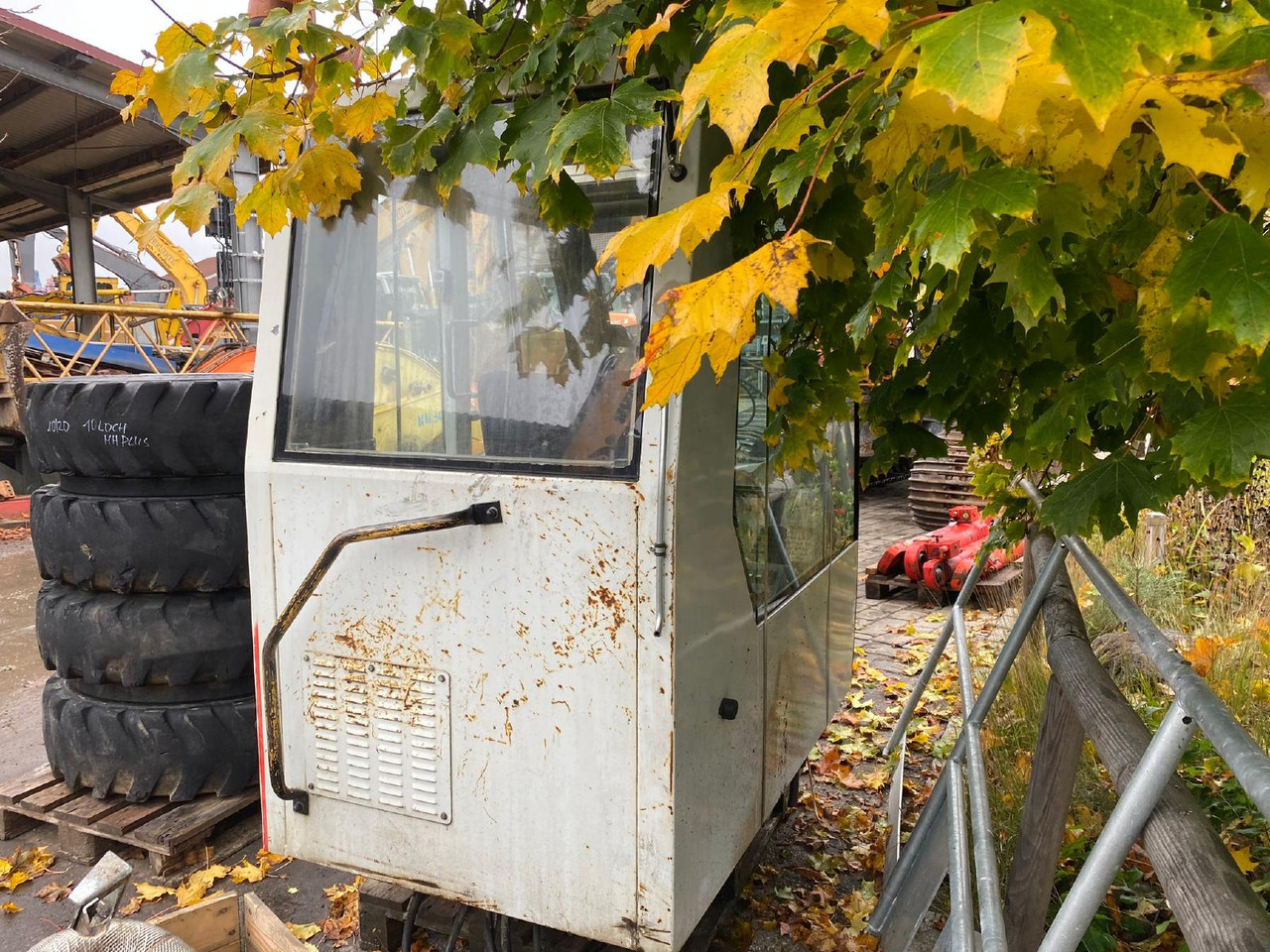 O&K MH Plus - Cabina para Maquinaria de construcción: foto 2 O&K MH Plus - Cabina para Maquinaria de construcción: foto 2