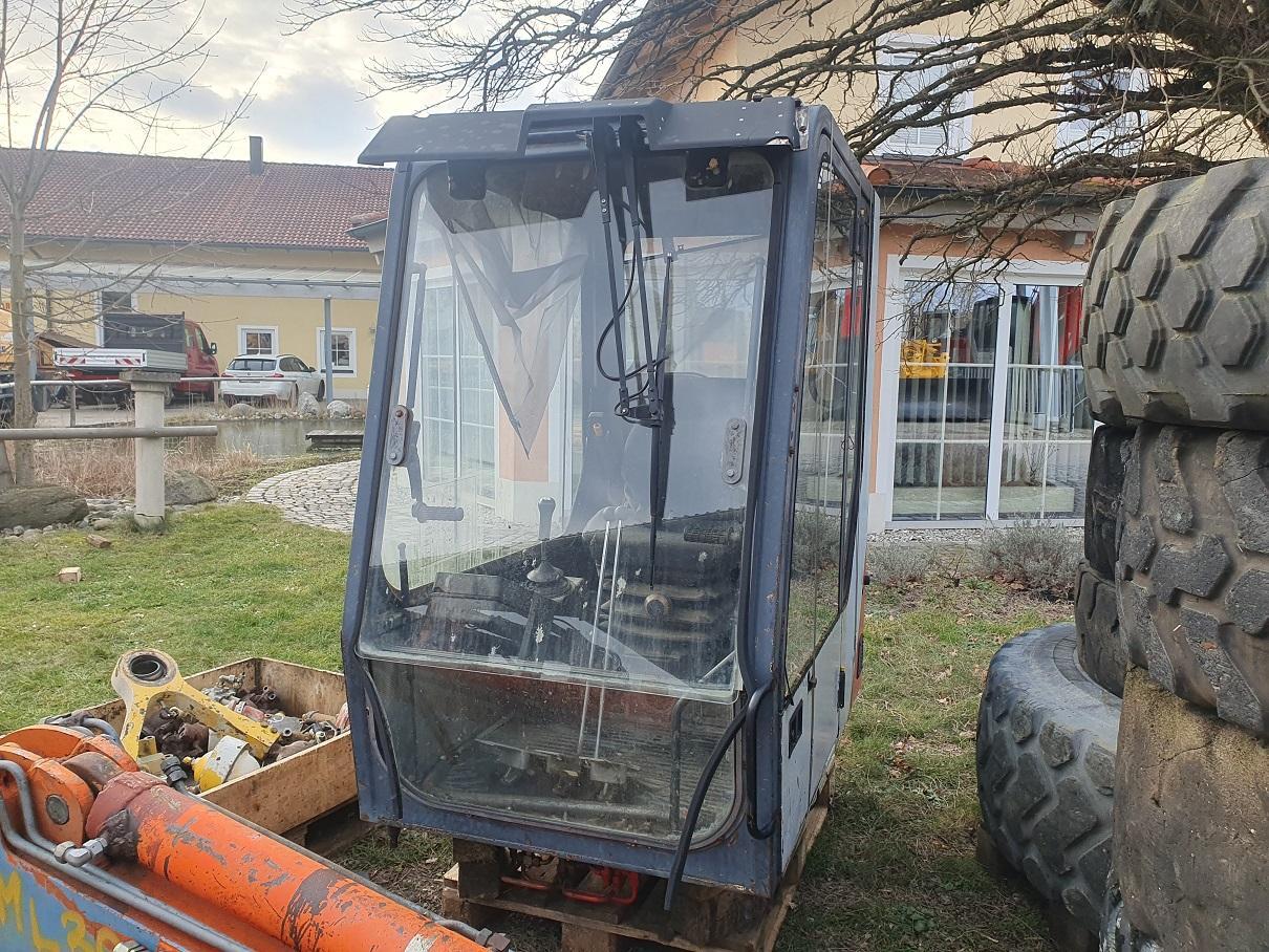 O&K RH 6-20 - Cabina para Maquinaria de construcción: foto 2 O&K RH 6-20 - Cabina para Maquinaria de construcción: foto 2