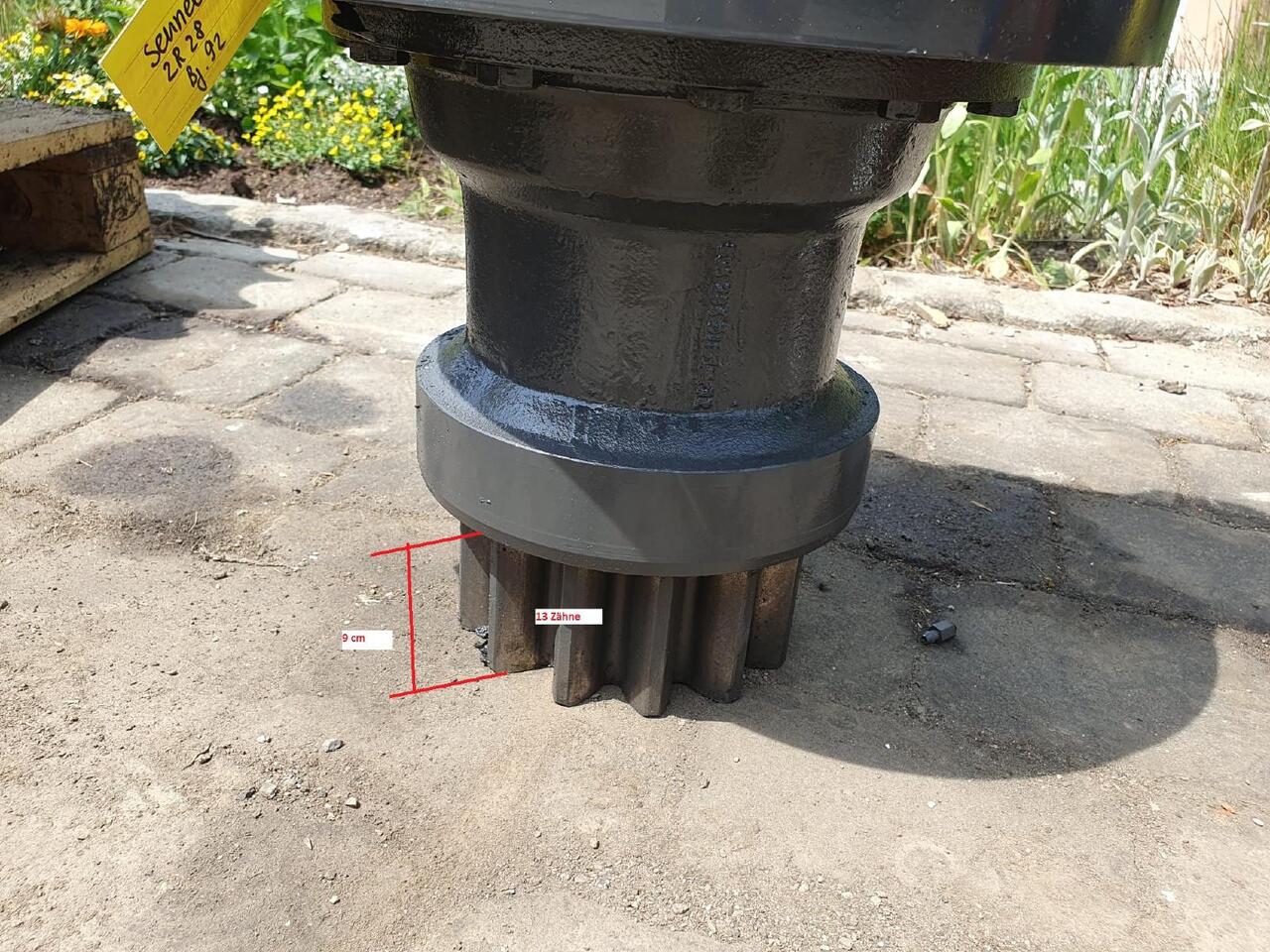 Sennebogen ZR 28 - Reductor de giro para Maquinaria de construcción: foto 4 Sennebogen ZR 28 - Reductor de giro para Maquinaria de construcción: foto 4