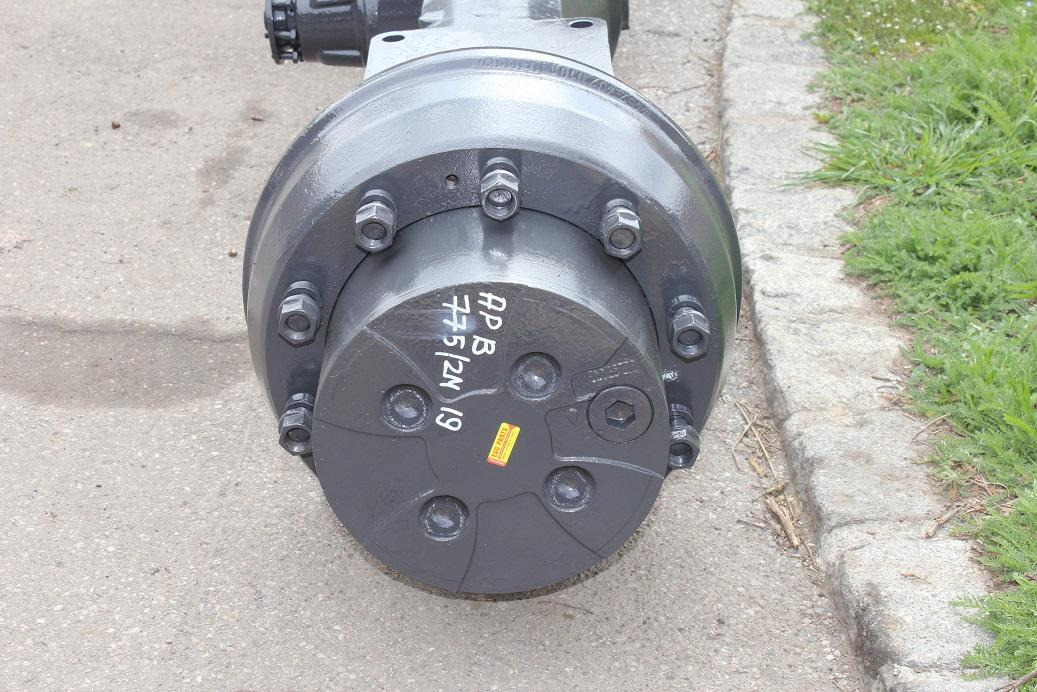 Zeppelin ZF AP B775, APL B 775 aus ZM 19 - Eje y piezas para Maquinaria de construcción: foto 3 Zeppelin ZF AP B775, APL B 775 aus ZM 19 - Eje y piezas para Maquinaria de construcción: foto 3