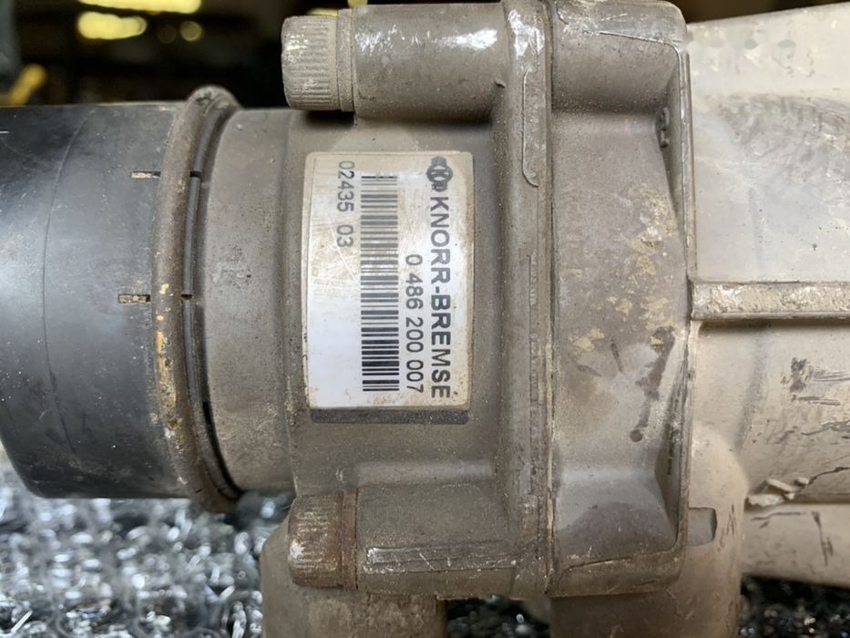 Knorr-Bremse orygina 0486200007 MAN TGA - Cilindro de freno para Camión: foto 4 Knorr-Bremse orygina 0486200007 MAN TGA - Cilindro de freno para Camión: foto 4