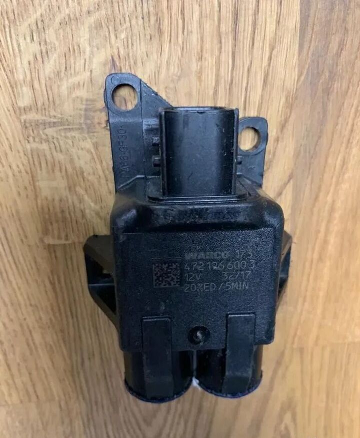 Zawór Zabezpieczający Cewka Modulatora ABS WABCO 4721266003 24 V 4721266003 - Válvula de freno para Camión: foto 1 Zawór Zabezpieczający Cewka Modulatora ABS WABCO 4721266003 24 V 4721266003 - Válvula de freno para Camión: foto 1