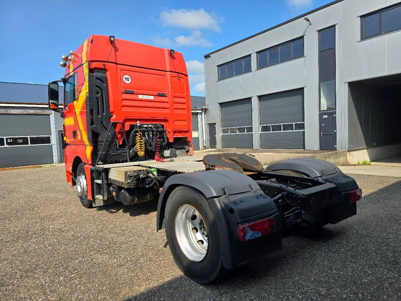MAN TGX 18.440 2015 - Cabeza tractora: foto 5 MAN TGX 18.440 2015 - Cabeza tractora: foto 5