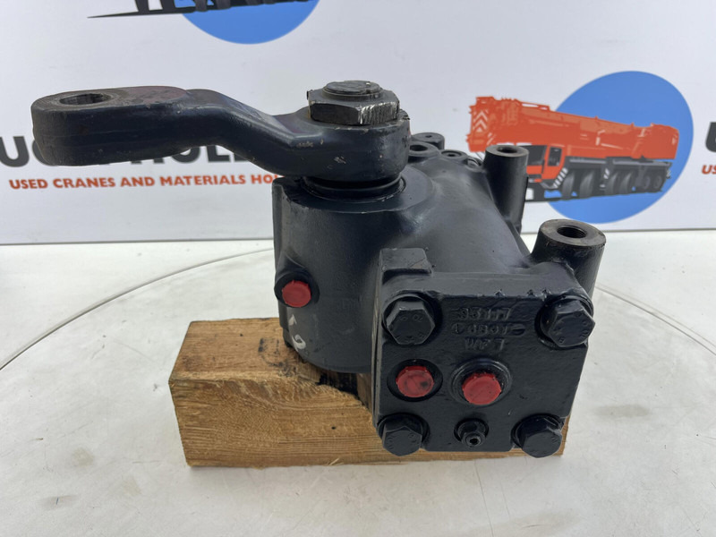 Compact truck CT2 steering box - Caja de dirección para Grúa: foto 3 Compact truck CT2 steering box - Caja de dirección para Grúa: foto 3