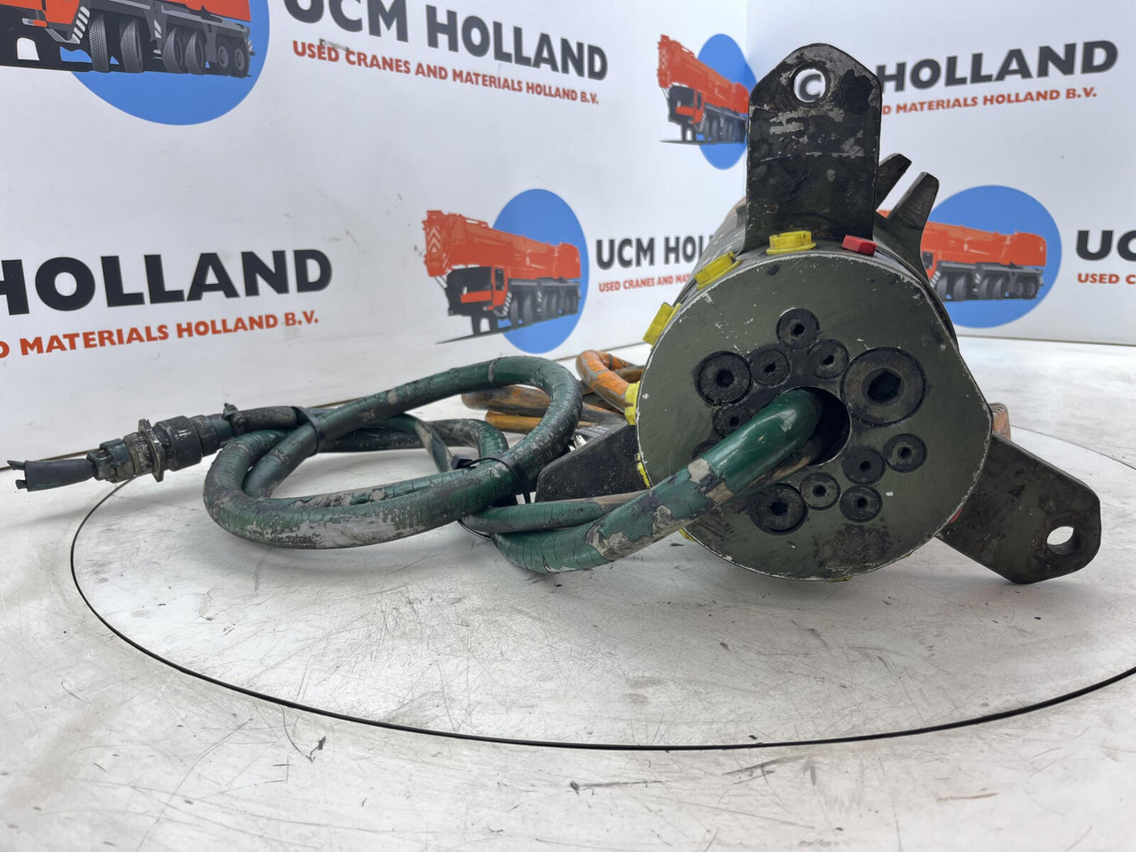 FAUN ATF 30-2 hydraulic and electric swivel - Motor hidráulico para Autogrúa: foto 5 FAUN ATF 30-2 hydraulic and electric swivel - Motor hidráulico para Autogrúa: foto 5