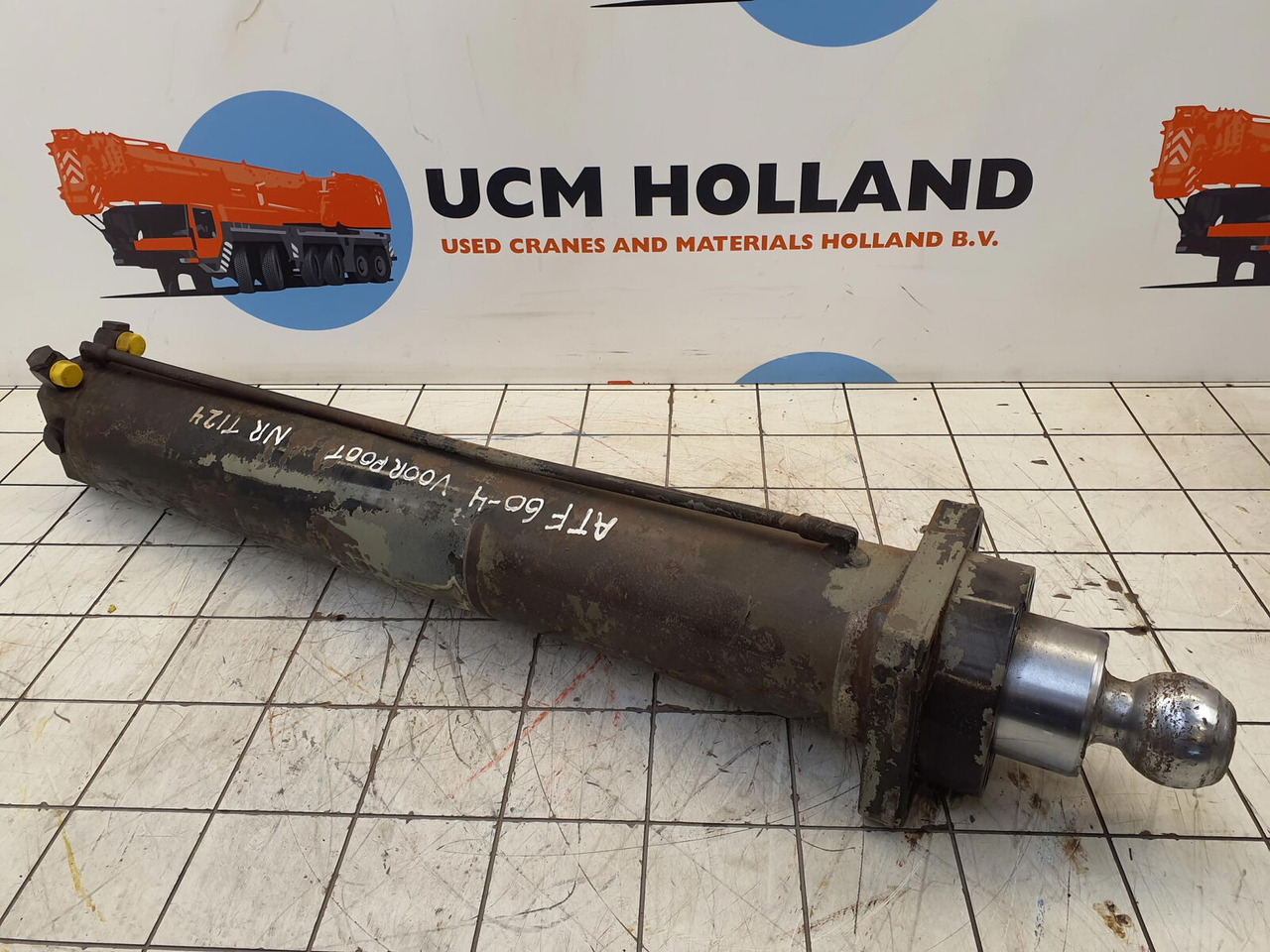 FAUN ATF 60-4 outrigger cylinder front - Cilindro hidráulico para Grúa: foto 4 FAUN ATF 60-4 outrigger cylinder front - Cilindro hidráulico para Grúa: foto 4