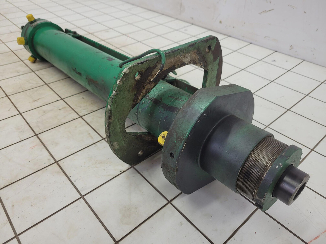 FAUN ATF 65-G4 counterweight cylinder - Cilindro hidráulico para Autogrúa: foto 3 FAUN ATF 65-G4 counterweight cylinder - Cilindro hidráulico para Autogrúa: foto 3