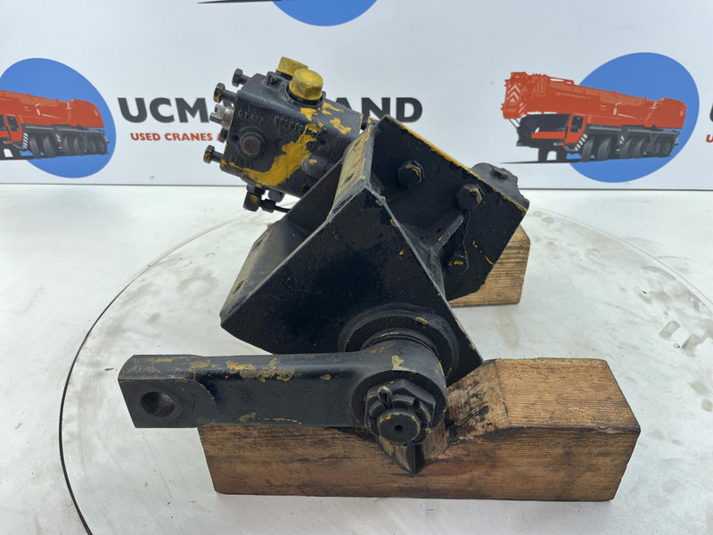 Faun HK 40 steering box - Columna de dirección para Grúa: foto 2 Faun HK 40 steering box - Columna de dirección para Grúa: foto 2