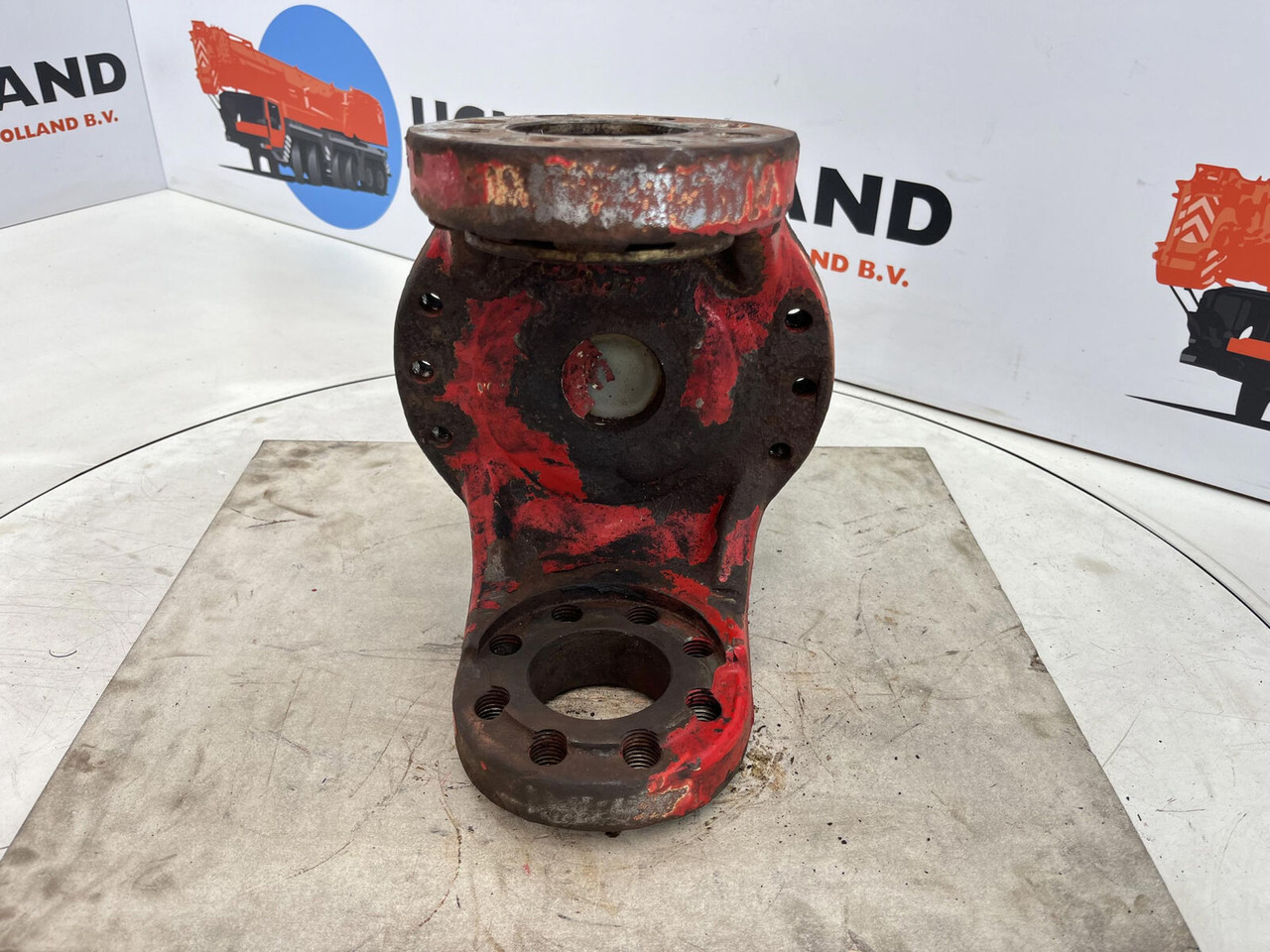 Gottwald Steering knuckle 16 holes axle 3 - Mangueta para Grúa: foto 5 Gottwald Steering knuckle 16 holes axle 3 - Mangueta para Grúa: foto 5
