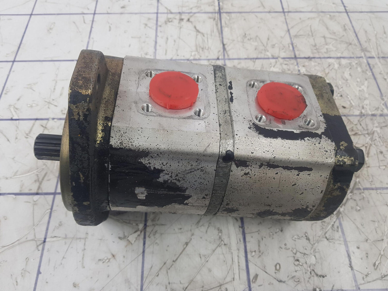 Haldex Haldex Barnes dual gear pump - Bomba hidráulica para Grúa: foto 4 Haldex Haldex Barnes dual gear pump - Bomba hidráulica para Grúa: foto 4
