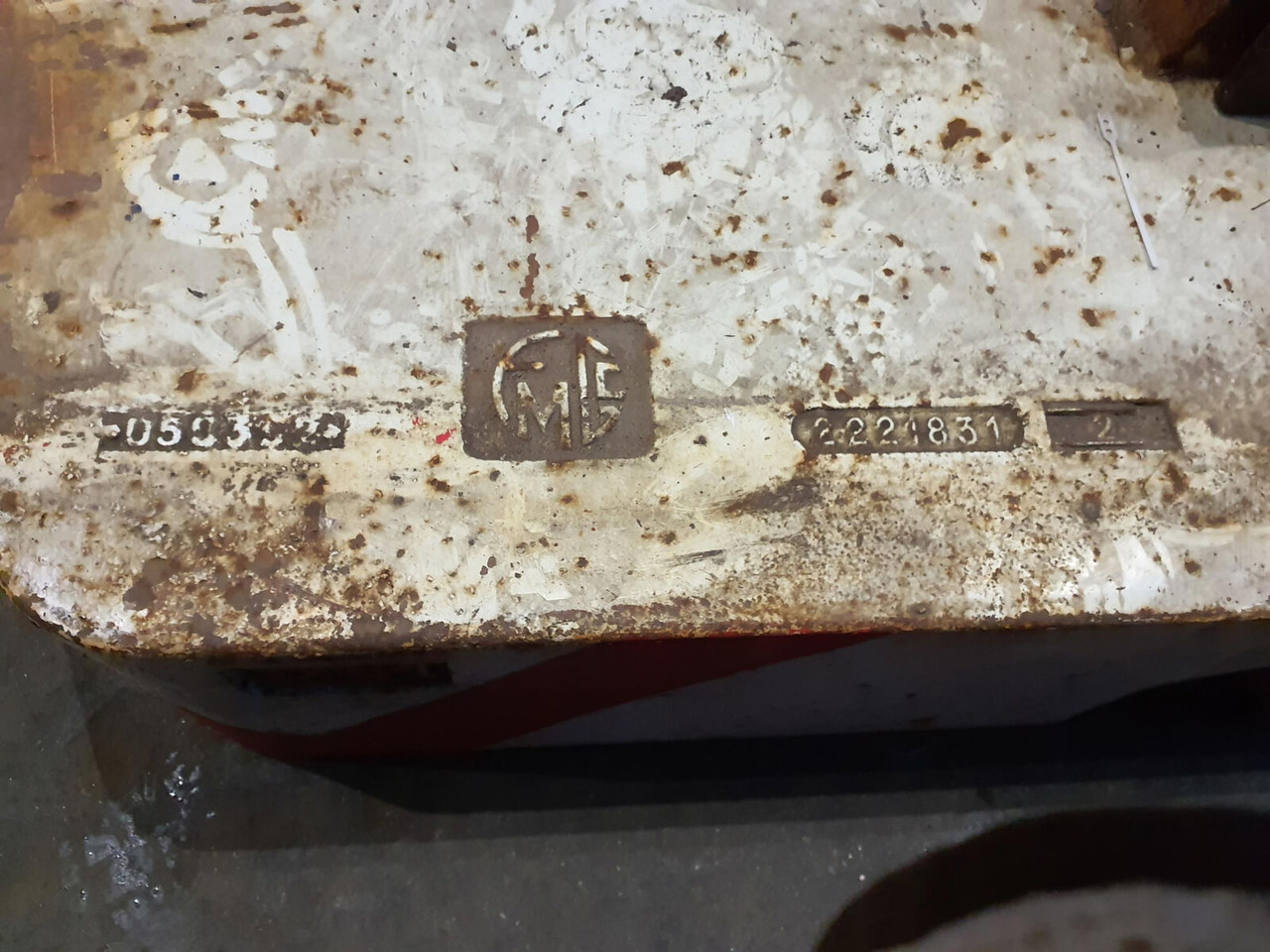 Krupp KMK 4080-5110-5120 counterweight 5,8 ton - Contrapeso para Autogrúa: foto 5 Krupp KMK 4080-5110-5120 counterweight 5,8 ton - Contrapeso para Autogrúa: foto 5