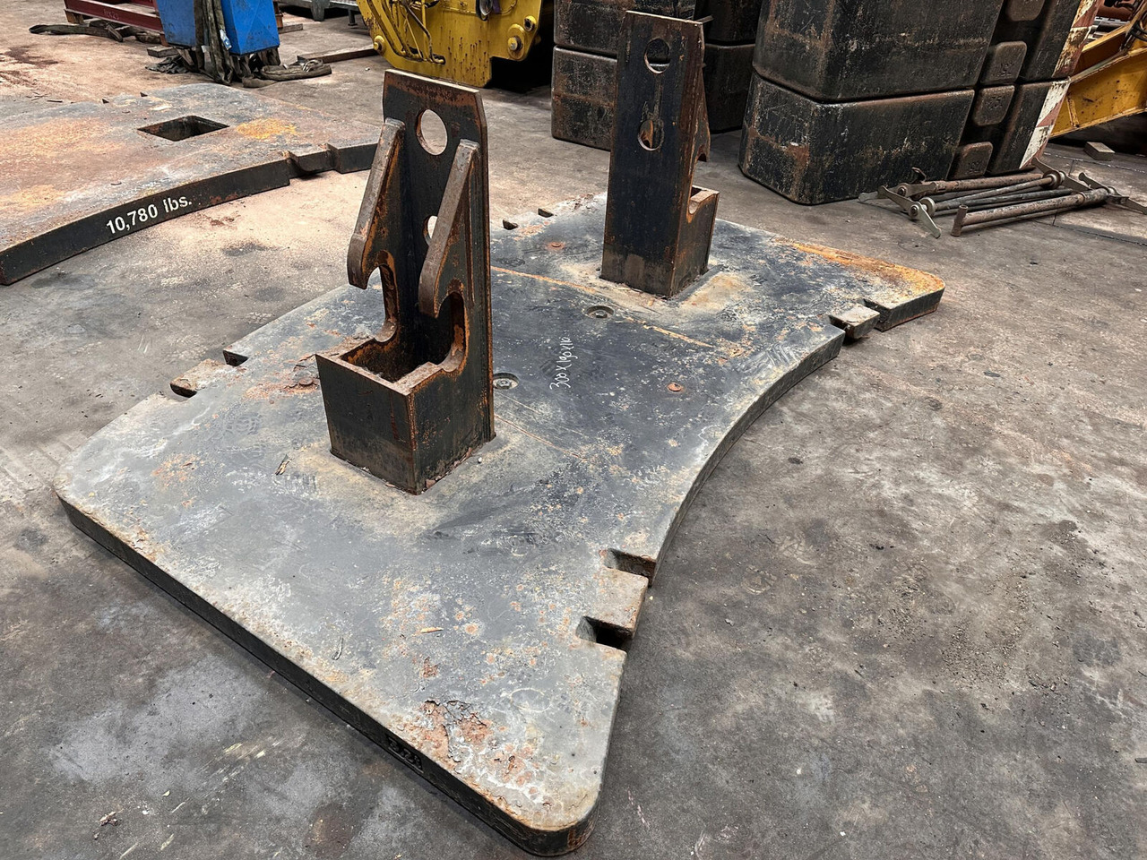 Krupp KMK 5160 counterweight 3,2 ton - Contrapeso para Autogrúa: foto 3 Krupp KMK 5160 counterweight 3,2 ton - Contrapeso para Autogrúa: foto 3