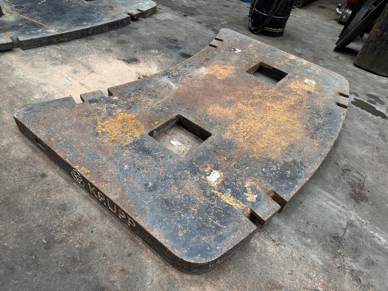 Krupp KMK 5160 counterweight 4,9 ton - Contrapeso para Autogrúa: foto 2 Krupp KMK 5160 counterweight 4,9 ton - Contrapeso para Autogrúa: foto 2