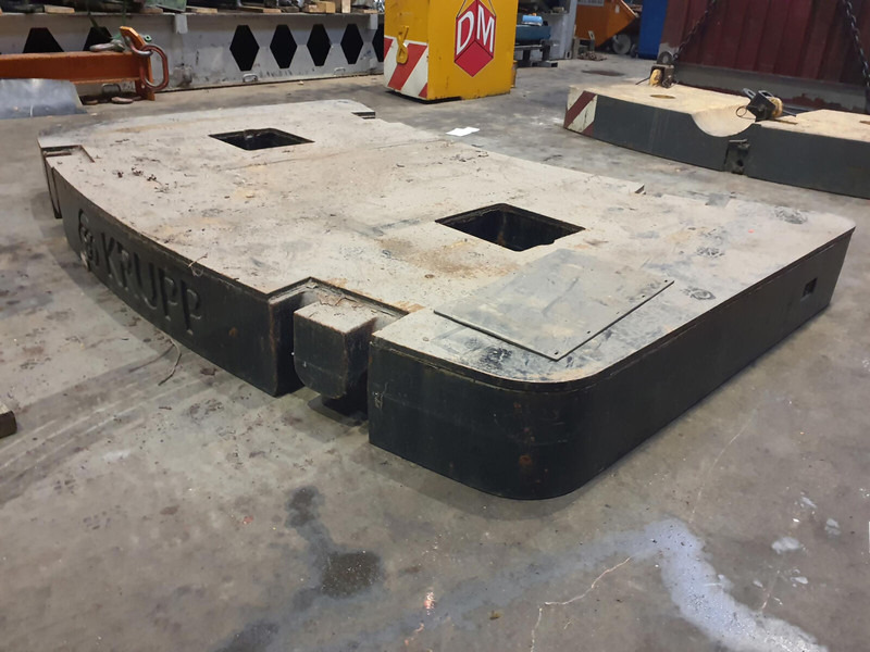 Contrapeso para Maquinaria de construcción Krupp KMK 5160 counterweight 9,5t: foto 1
