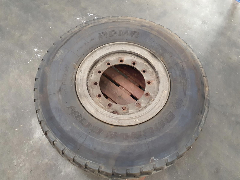 Krupp Wheel 385/95R25 12 5.4 3p - Neumáticos y llantas para Grúa: foto 1 Krupp Wheel 385/95R25 12 5.4 3p - Neumáticos y llantas para Grúa: foto 1
