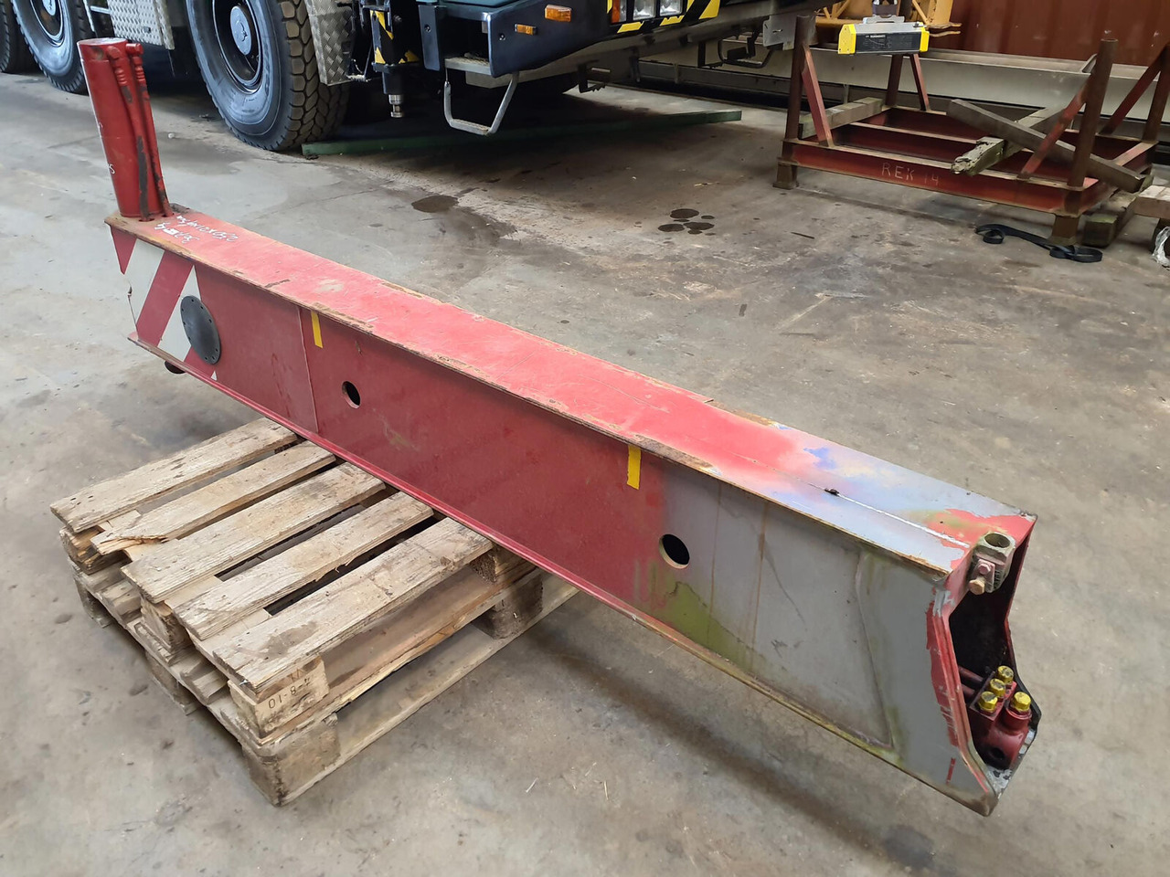 Liebherr LTM 1040-2.1 outrigger complete - Suspensión para Autogrúa: foto 3 Liebherr LTM 1040-2.1 outrigger complete - Suspensión para Autogrúa: foto 3