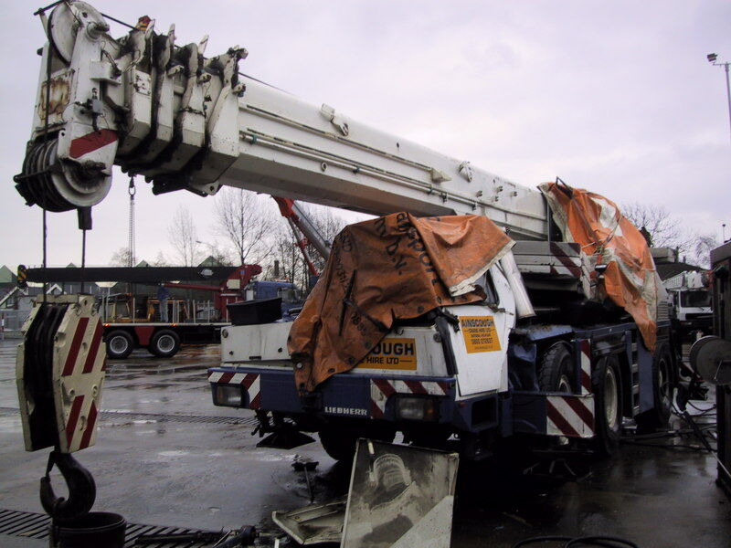 Liebherr LTM 1050/1 for parts - Grúa todo terreno: foto 1 Liebherr LTM 1050/1 for parts - Grúa todo terreno: foto 1