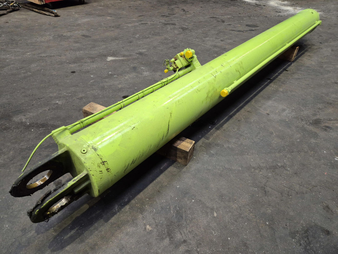 Liebherr LTM 1050-3.1 boom cylinder - Cilindro hidráulico para Grúa: foto 2 Liebherr LTM 1050-3.1 boom cylinder - Cilindro hidráulico para Grúa: foto 2
