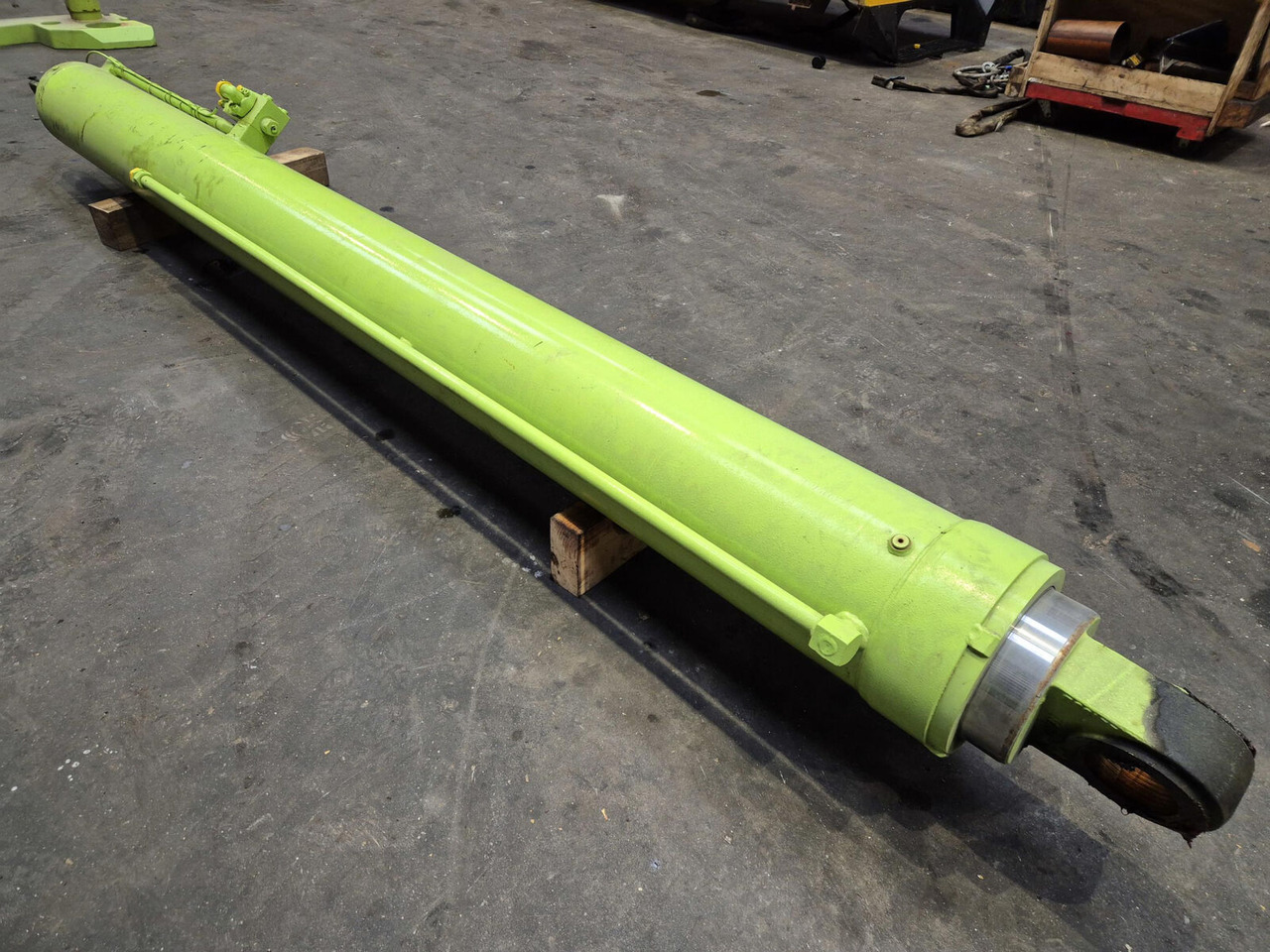 Liebherr LTM 1050-3.1 boom cylinder - Cilindro hidráulico para Grúa: foto 1 Liebherr LTM 1050-3.1 boom cylinder - Cilindro hidráulico para Grúa: foto 1