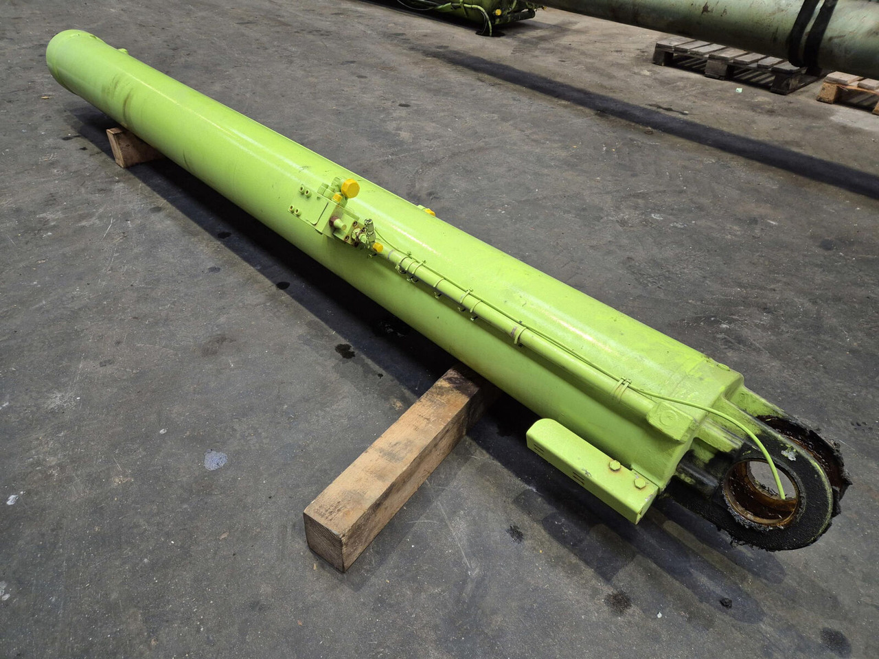 Liebherr LTM 1050-3.1 boom cylinder - Cilindro hidráulico para Grúa: foto 3 Liebherr LTM 1050-3.1 boom cylinder - Cilindro hidráulico para Grúa: foto 3
